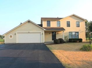 51 Hillcrest Dr, Hamlin, NY 14464