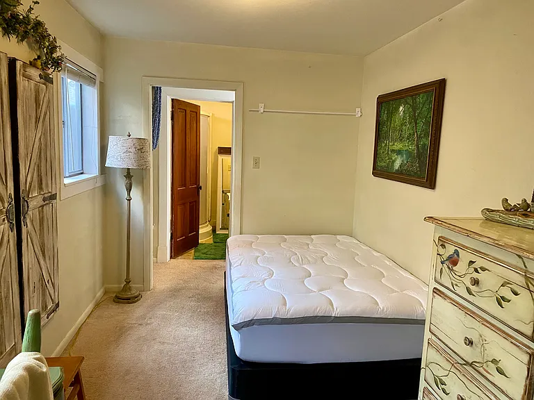 318A Ruxton Ave — Photo 6