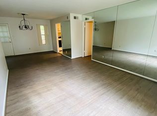 2210 Montreat Cir APT B, Vestavia Hills, AL 35216