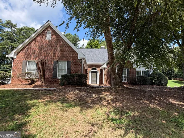 3870 Cherry Ridge Walk, Suwanee, GA 30024