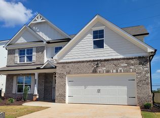 422 Eagles Nest Cir, Auburn, GA 30011