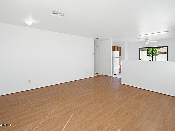 2nd image of 2534 W ROESER Road