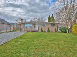 25 Rice Rd, Welland, ON L3C 2V4