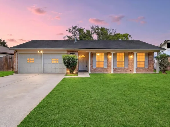 10911 Sageleaf Ln, Houston, TX 77089