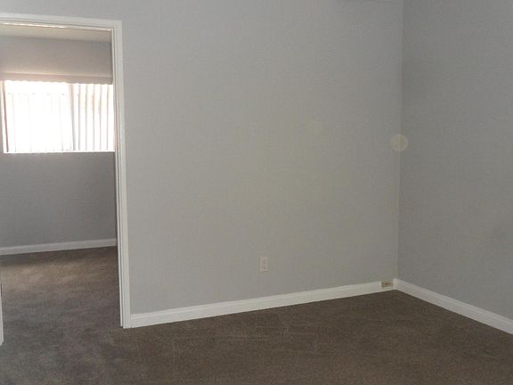 4th image of 706 F St #119