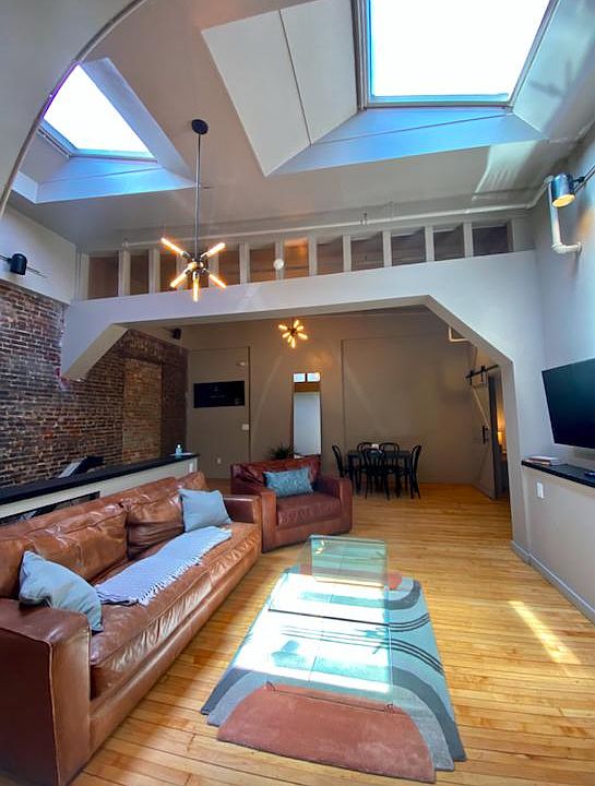 1st image of 17 Maple Ave #3