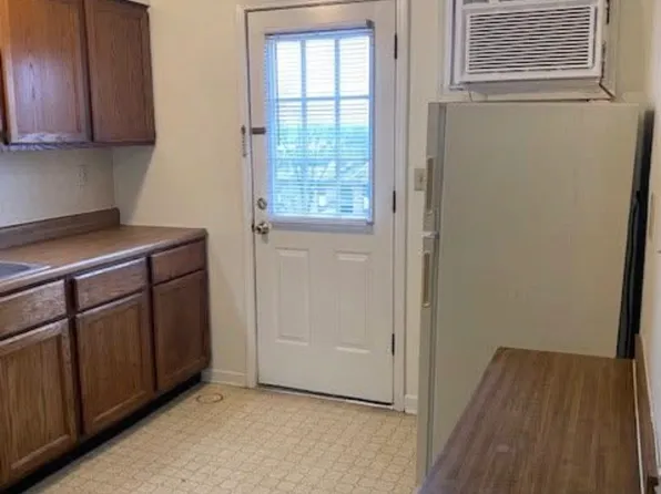 2863 Whitener St #1, Cape Girardeau, MO 63703