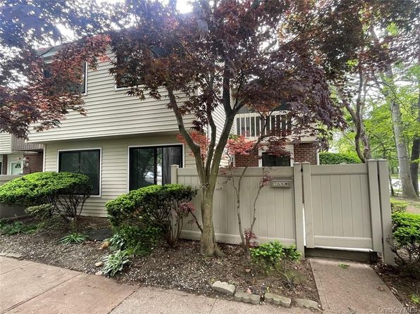 200 Springmeadow Dr Unit M