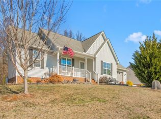 2549 Mary Viola Dr, Sophia, NC 27350