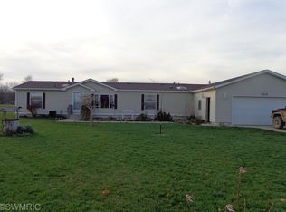 3530 18th St, Wayland, MI 49348