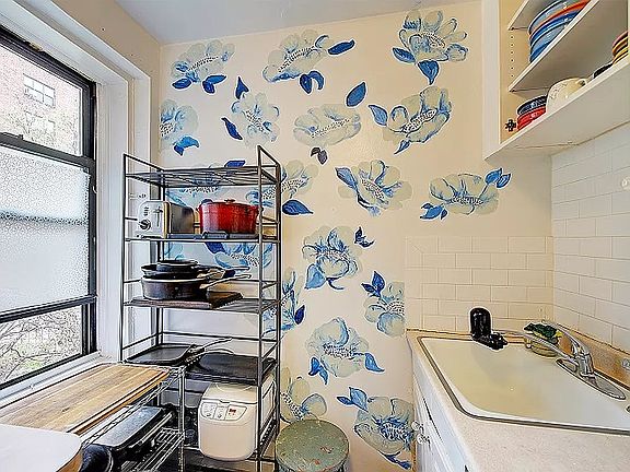 4th image of 34-20 78th St APT 1J