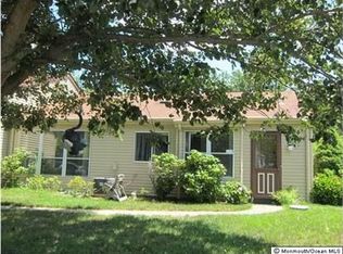 856A Winchester Ct, Manchester, NJ 08759