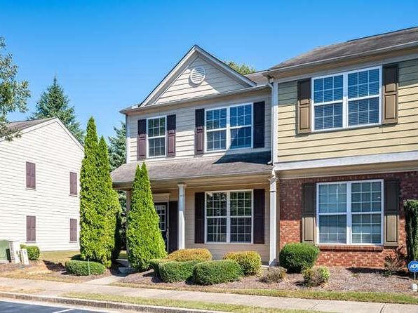 3016 Deerborne Ct SW