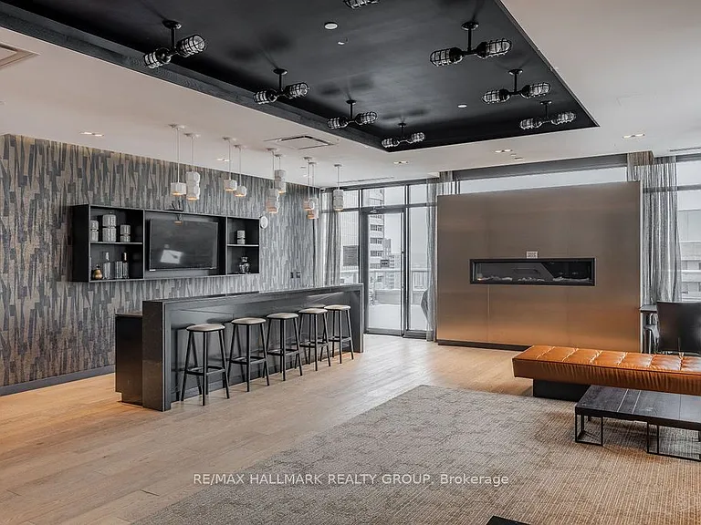 255 Bay St #801 — Photo 36