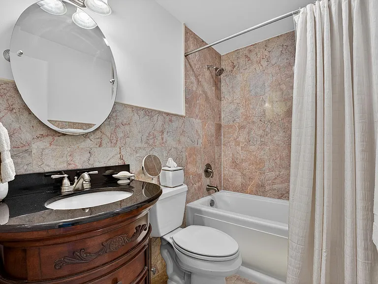 1166 Hillsboro Mile Bch #26 — Photo 35