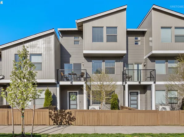 12657 SE Zion St, Happy Valley, OR 97089