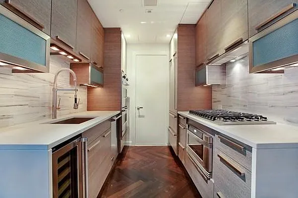 Sold by Corcoran | media 8