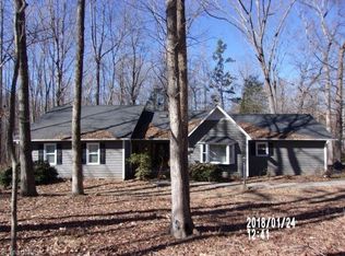 4013 Creekview Dr, Trinity, NC 27370