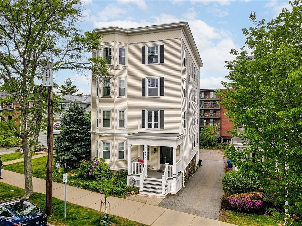 1st image of 374 Massachusetts Ave APT 3