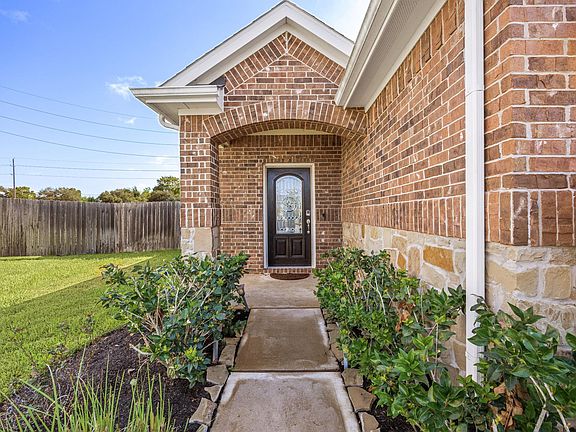 4th image of 7403 French Quarter Ct