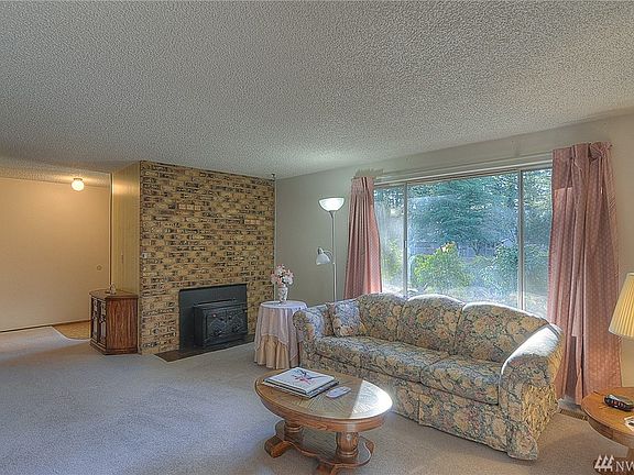 4th image of 4014 Dover Ct SE