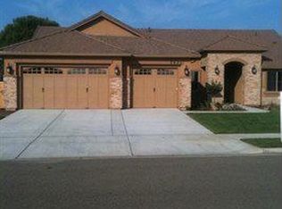 2631 N Chinowth St, Visalia, CA 93291