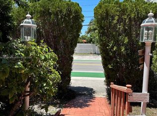 9771 W Bay Harbor Dr, Bay Harbor Islands, FL 33154