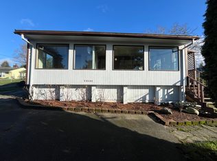 22502 8th Ave S, Des Moines, WA 98198