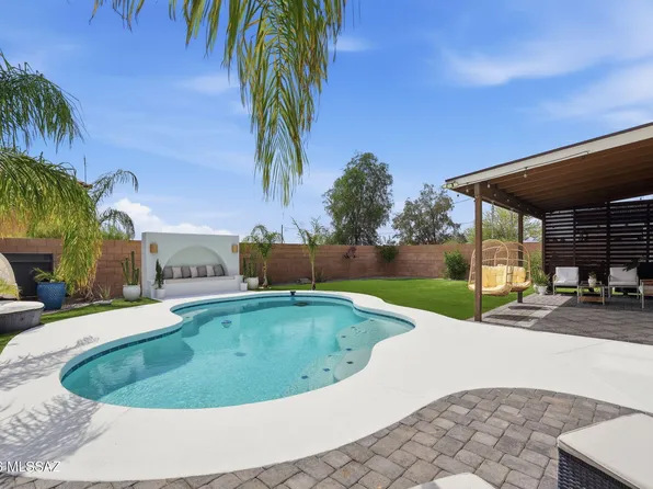 8949 N Wild Eagle Ave, Tucson, AZ 85742