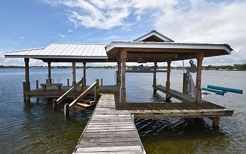 2nd image of 1536 Lake Clay Dr
