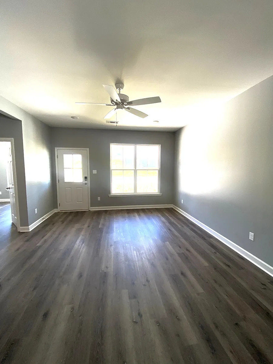 Building Photo - 46 Wolfsbridge Loop