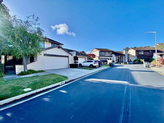 4th image of 1637 Sugarloaf Dr