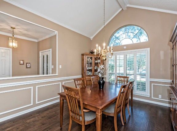 3rd image of 420 Meadow Mountain Dr