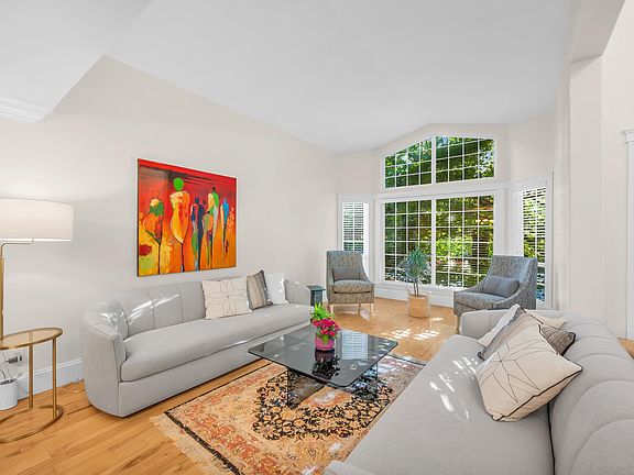 4th image of 1591 Alpine Ln