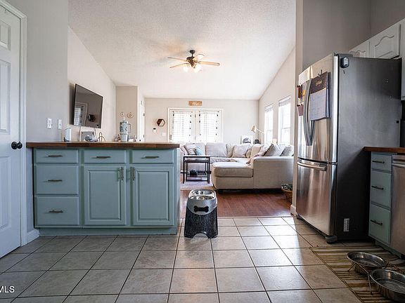 5th image of 1013 Justus Dr