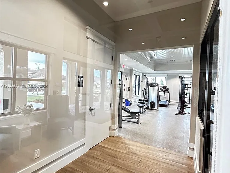 10005 W Verona Cir — Photo 28