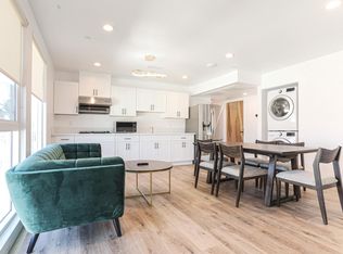 1534 W 35th St, Los Angeles, CA 90018