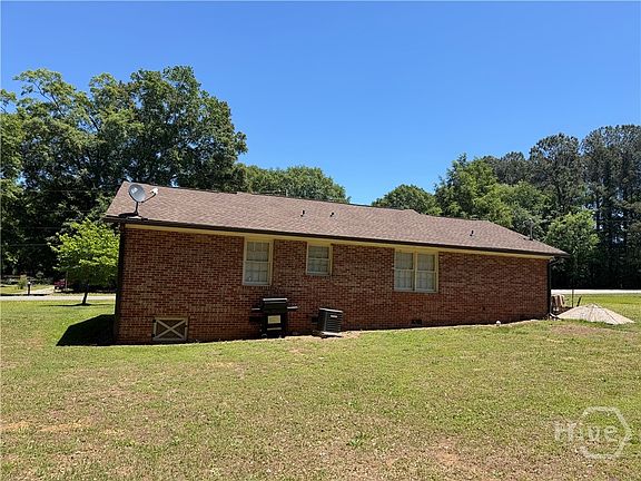 5th image of 230 Cooper Road