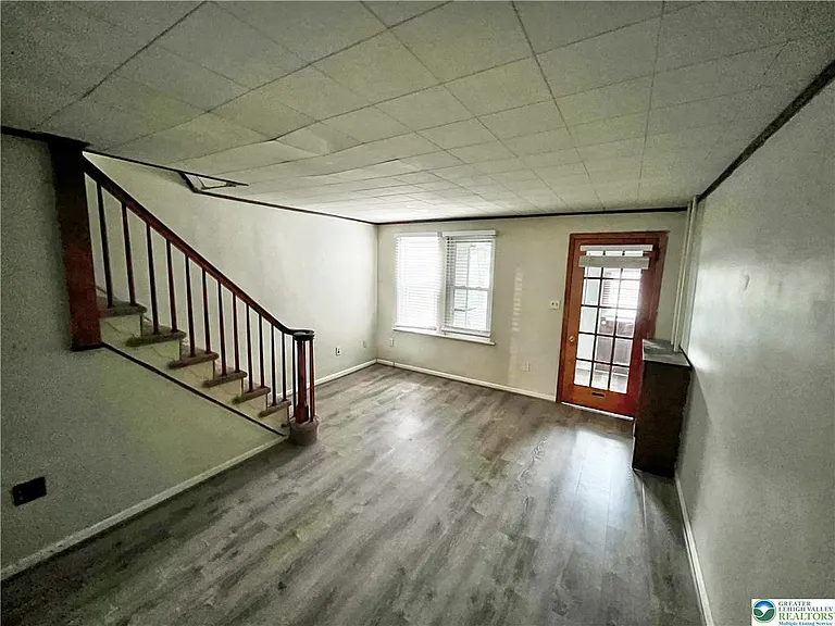 1022 S 10th St — Photo 5