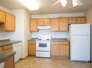 102 Airview Dr #208, Staples, MN 56479