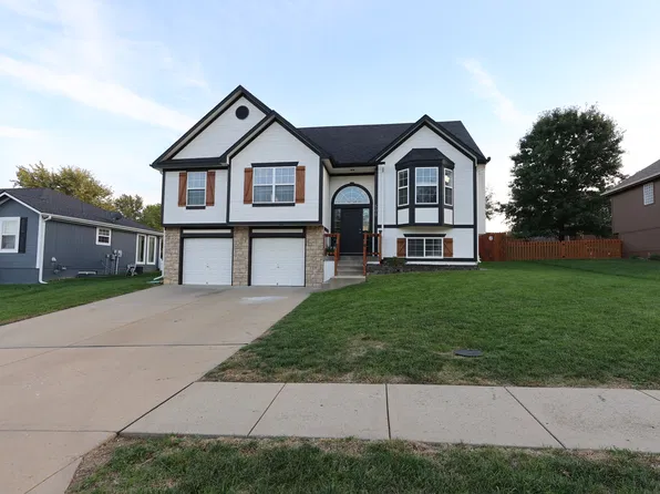 505 W 179th Ter, Belton, MO 64012