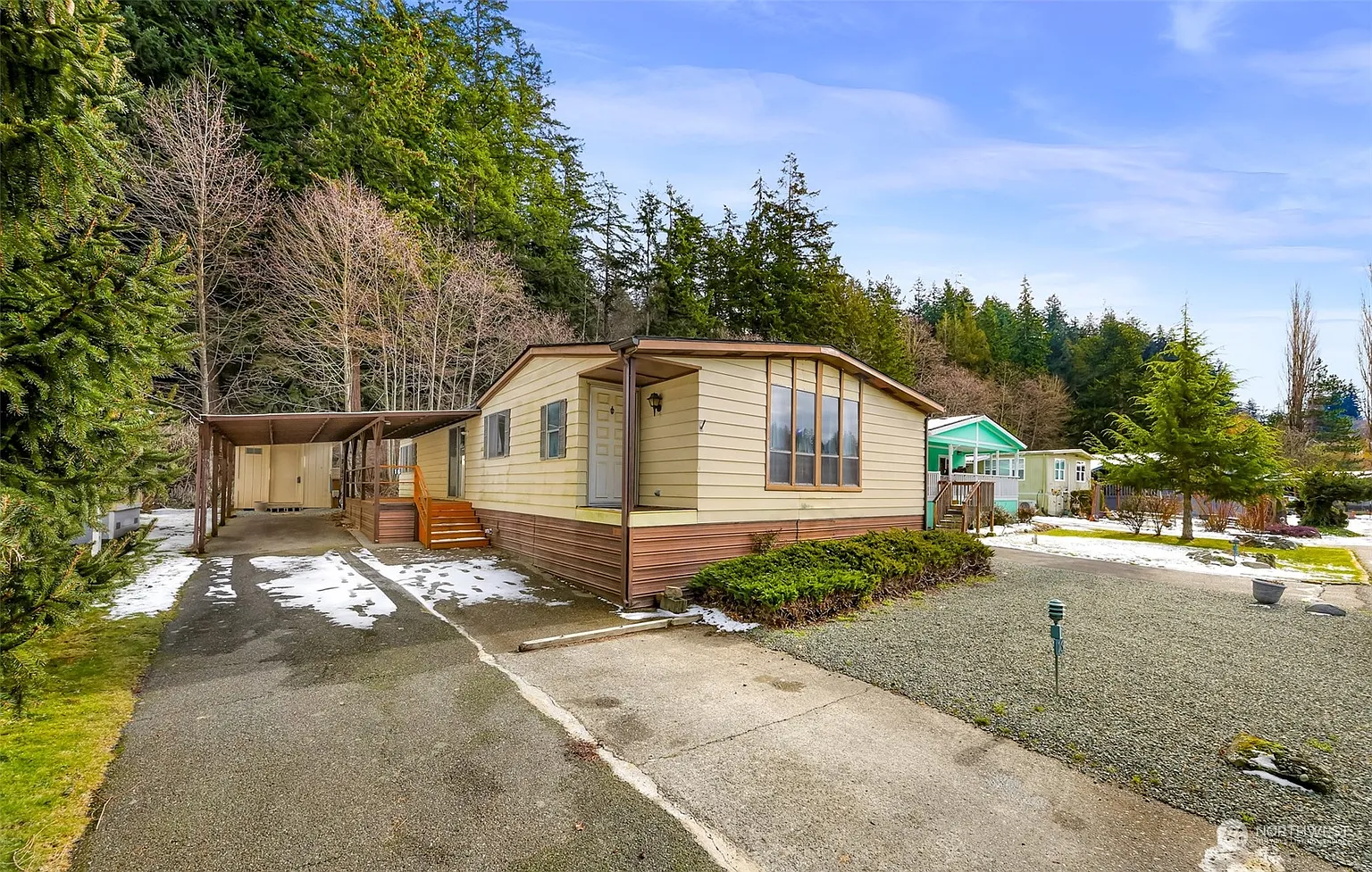 425 Chuckanut Drive #16 photo 1