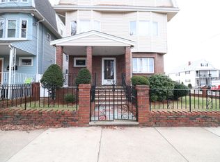 325 Main St #4, Medford, MA 02155