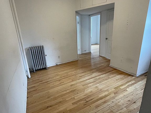 2nd image of 262 W 24th St APT 4D