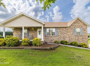 225 John Bouldin Dr, Maryville, TN 37801