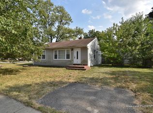 618 High St, Geneva, IL 60134