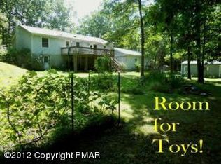 459 Schoolhouse Rd, East Stroudsburg, PA 18302