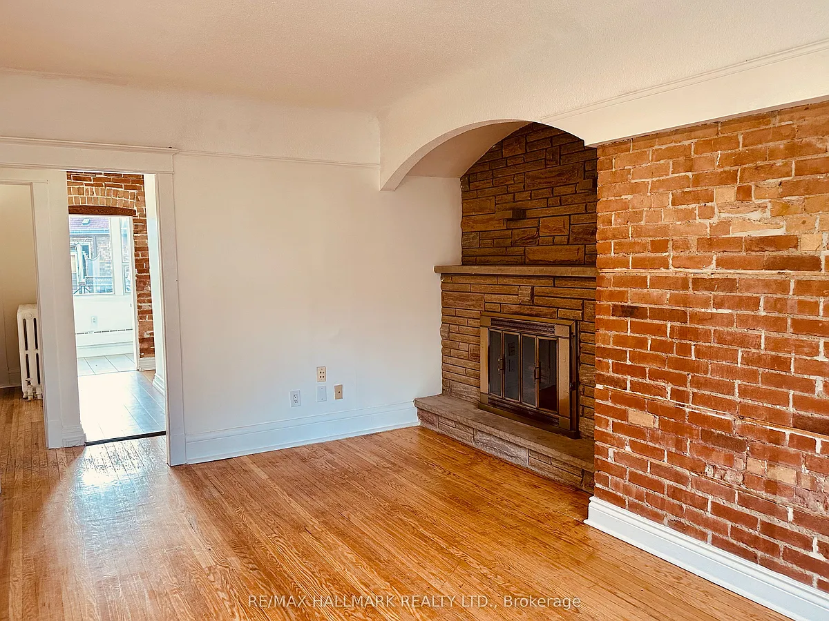 Building Photo - 20 Triller Ave #4