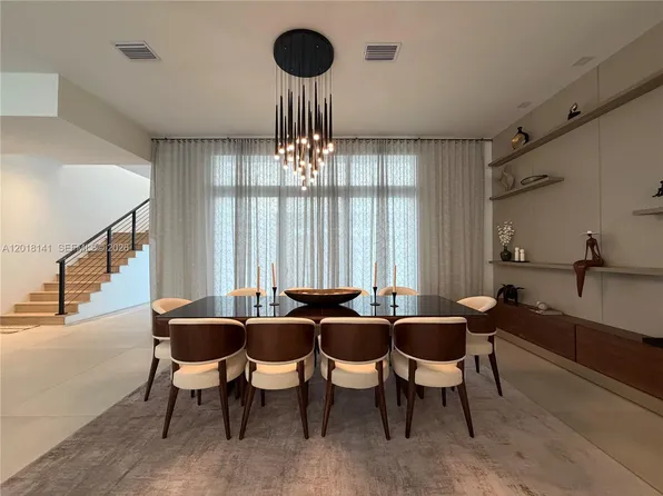 16786 Natures Way, Fort Lauderdale, FL 33326