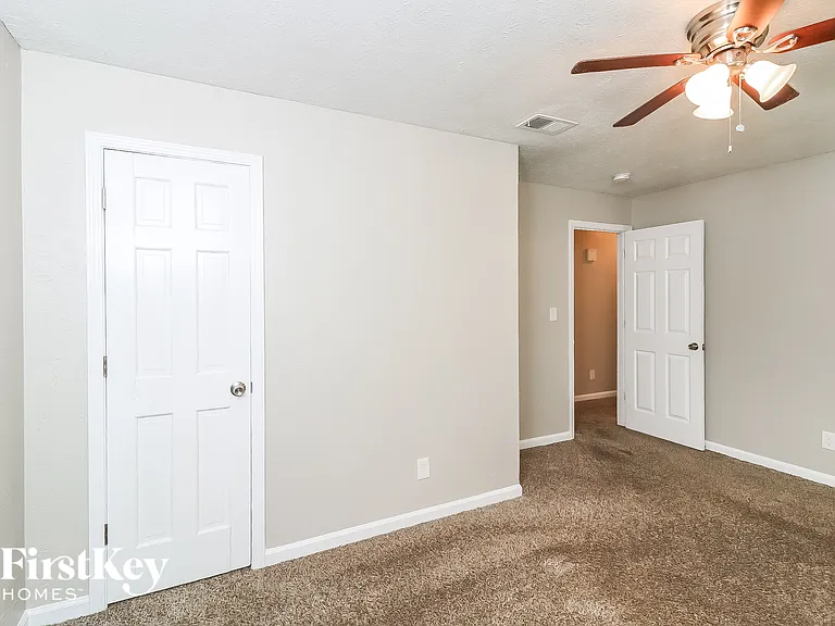 4008 Jody Cir — Photo 10